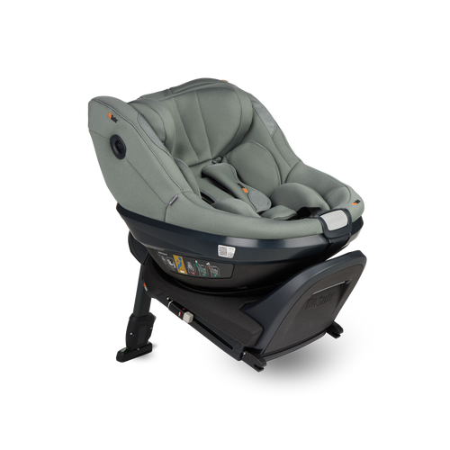 BeSafe Beyond 2 360 extended rear facing spin car seat (includes base)