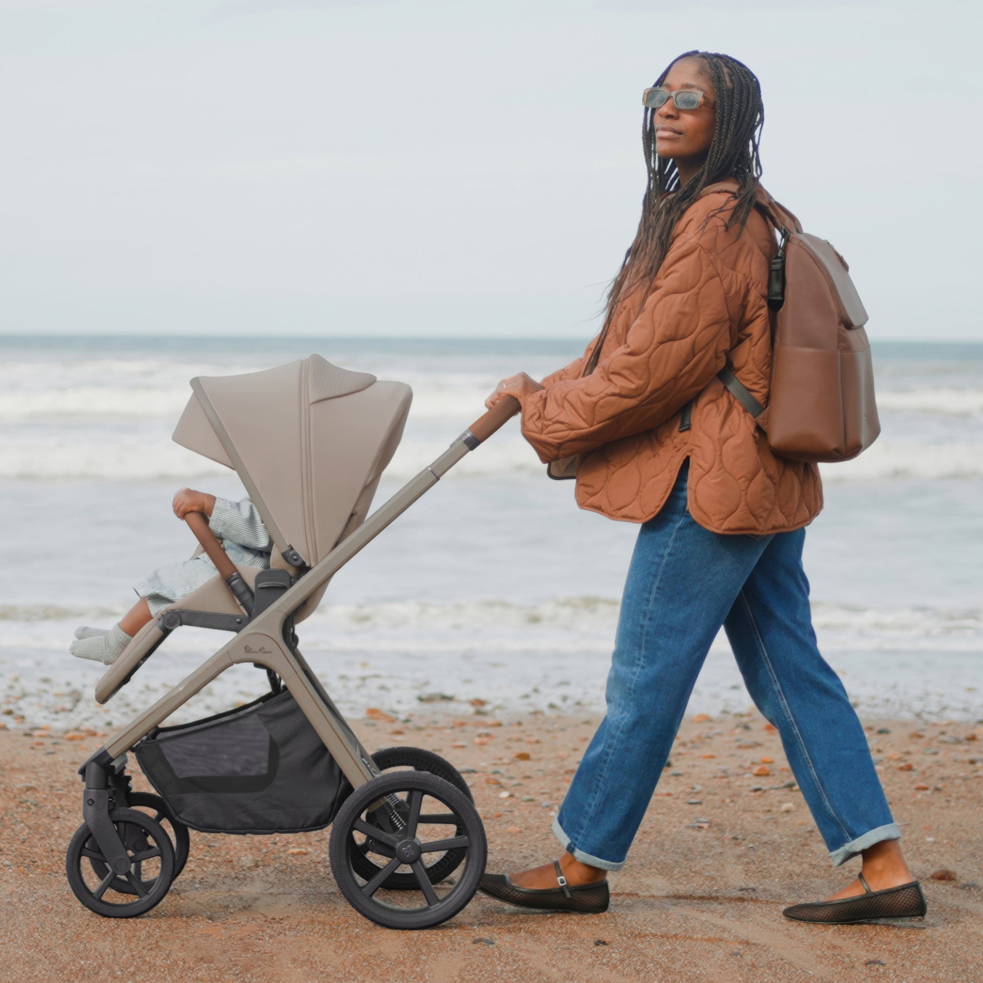 Silver Cross Cove 2 Ultimate Car Seat bundle in Champagne
