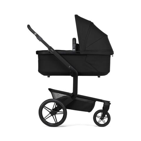 Joolz Day 5 Essential Newborn Bundle in Space Black