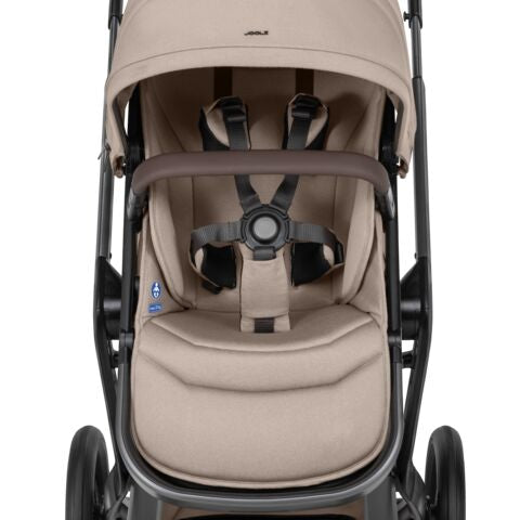 Joolz Day 5 Essential Newborn Bundle in Sandy Taupe