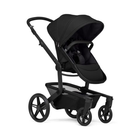 Joolz Day 5 Essential Newborn Bundle in Space Black
