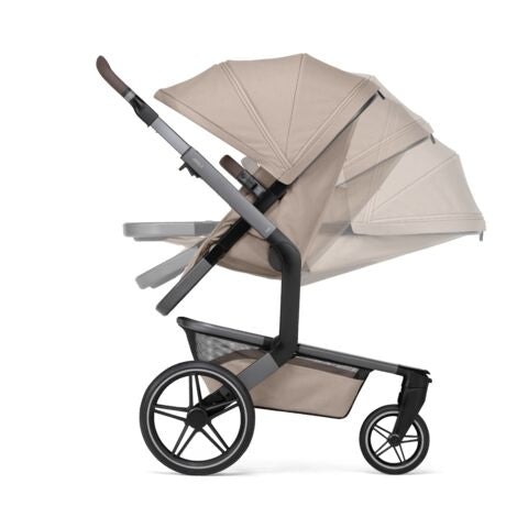Joolz Day 5 Essential Newborn Bundle in Sandy Taupe