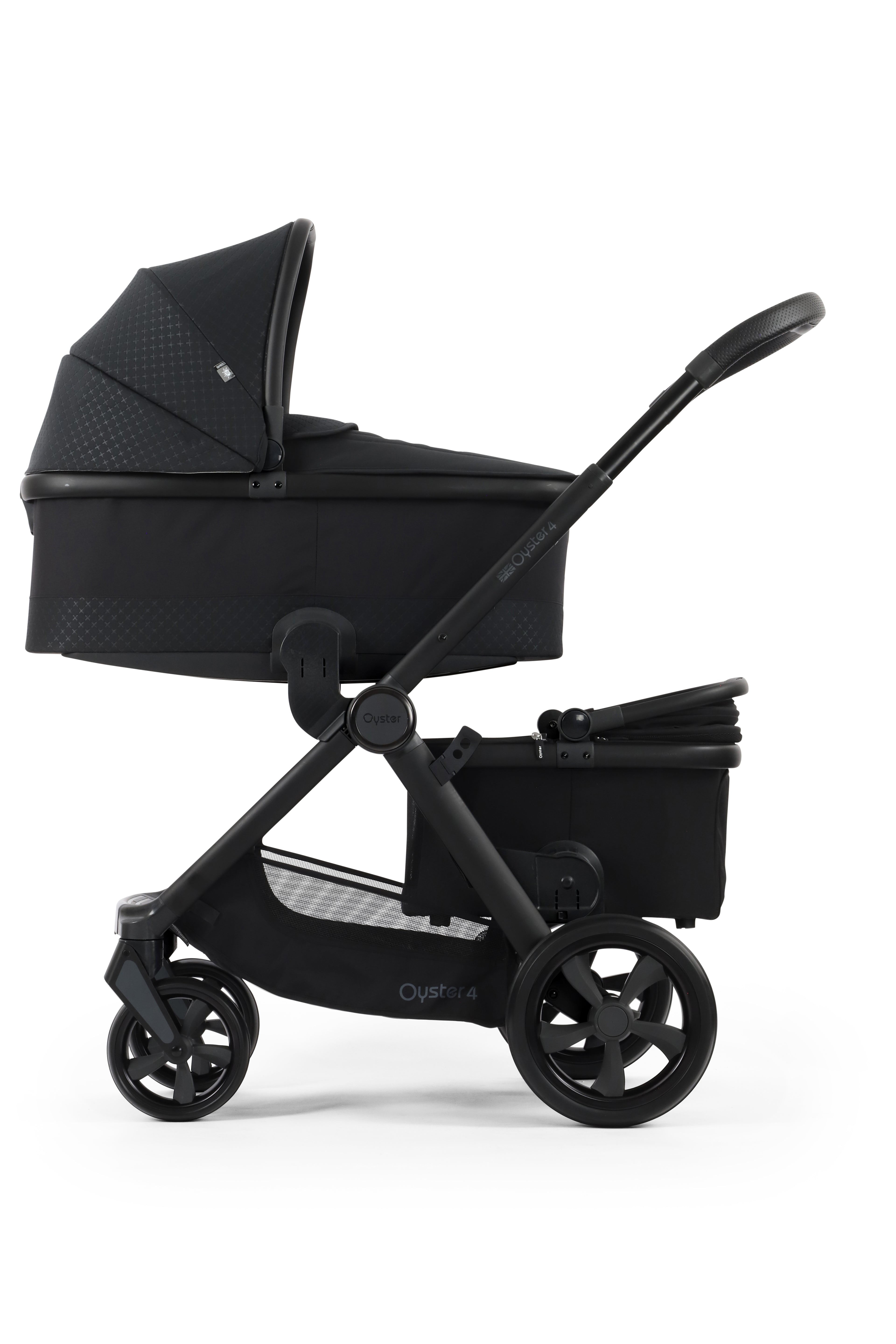 BabyStyle Oyster Pet Basket image 3