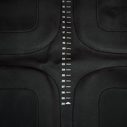 Axkid Seat Protector: Premium 3-in-1 Rear-facing image 4