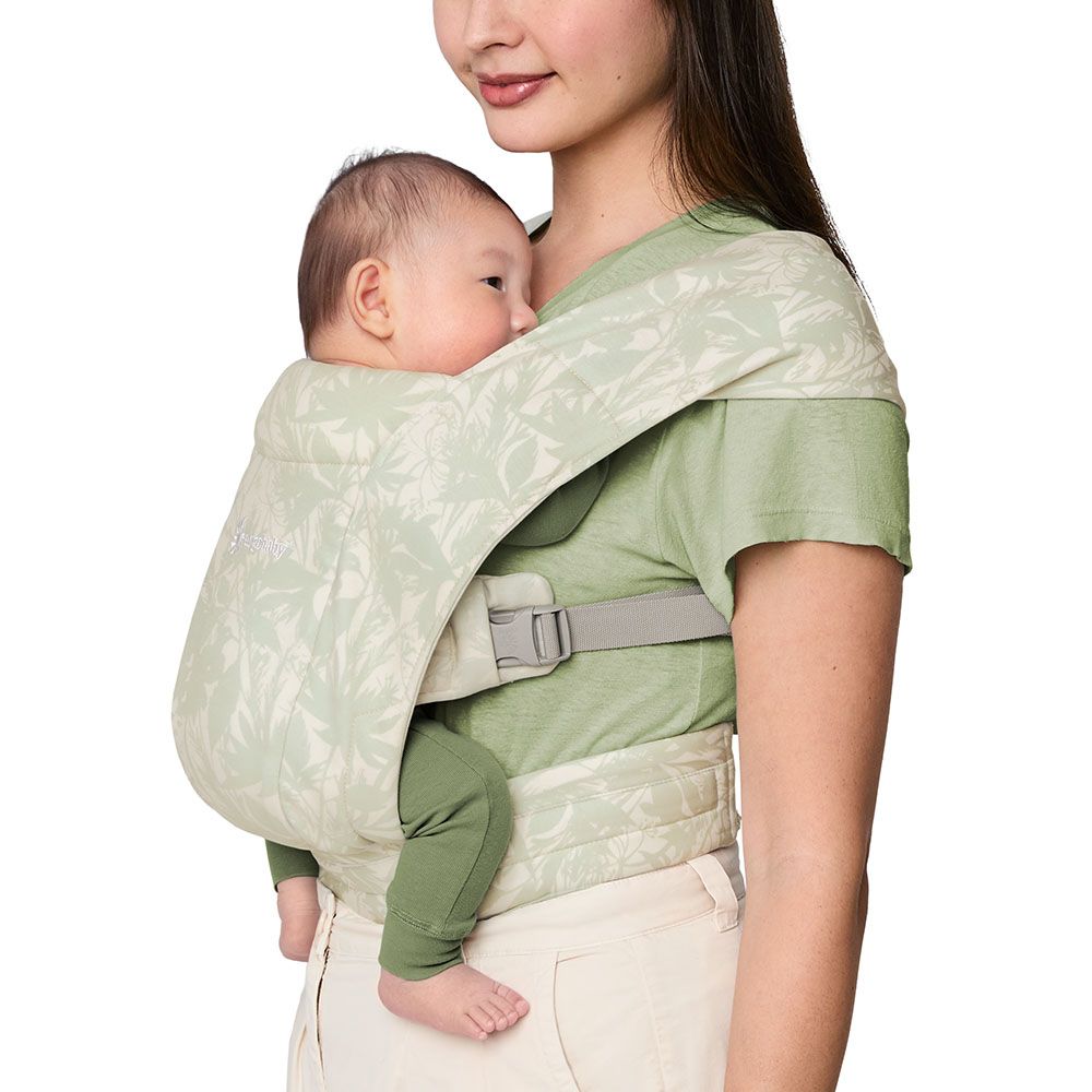 Ergobaby Embrace Knit Newborn Carrier image 1